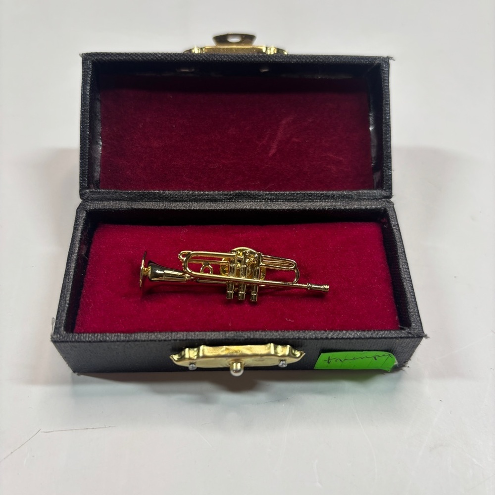 Vintage BAND Trumpet Tie Tack Pin Men Costume Jewelry in Display Box - Picture 4 of 11